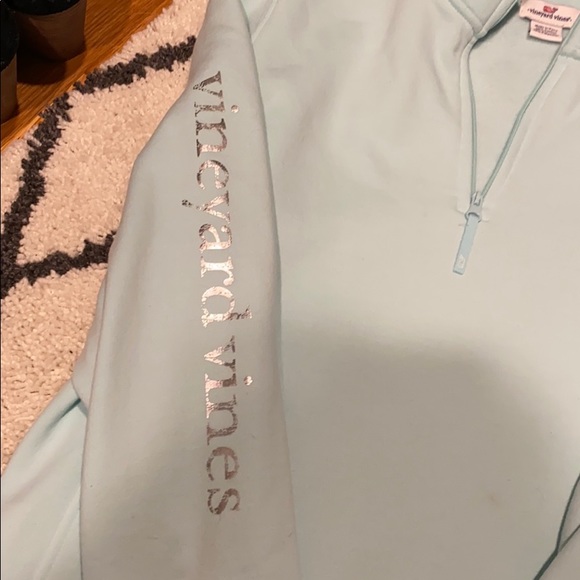 Vineyard Vines pull Over zip - Picture 4 of 6